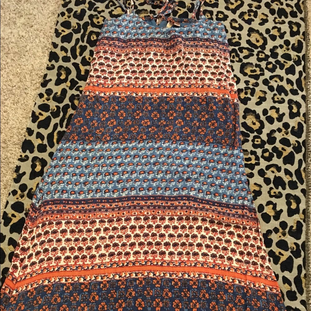 Whispers size small spaghetti strap maxi sundress